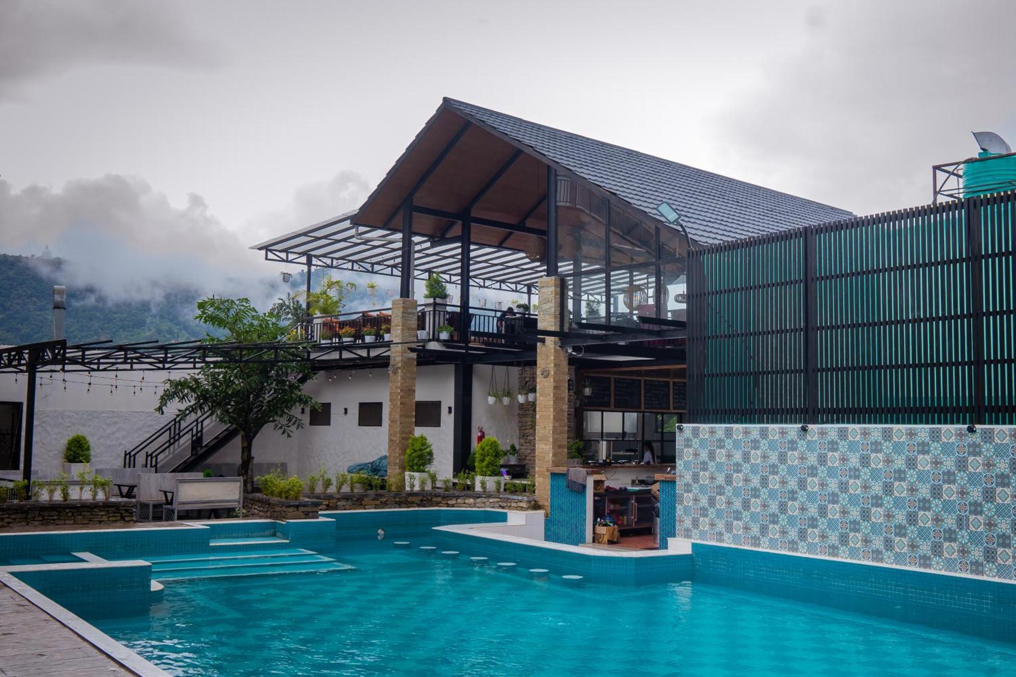 Majestic Lake Front Hotel & Suites Pokhara Luaran gambar
