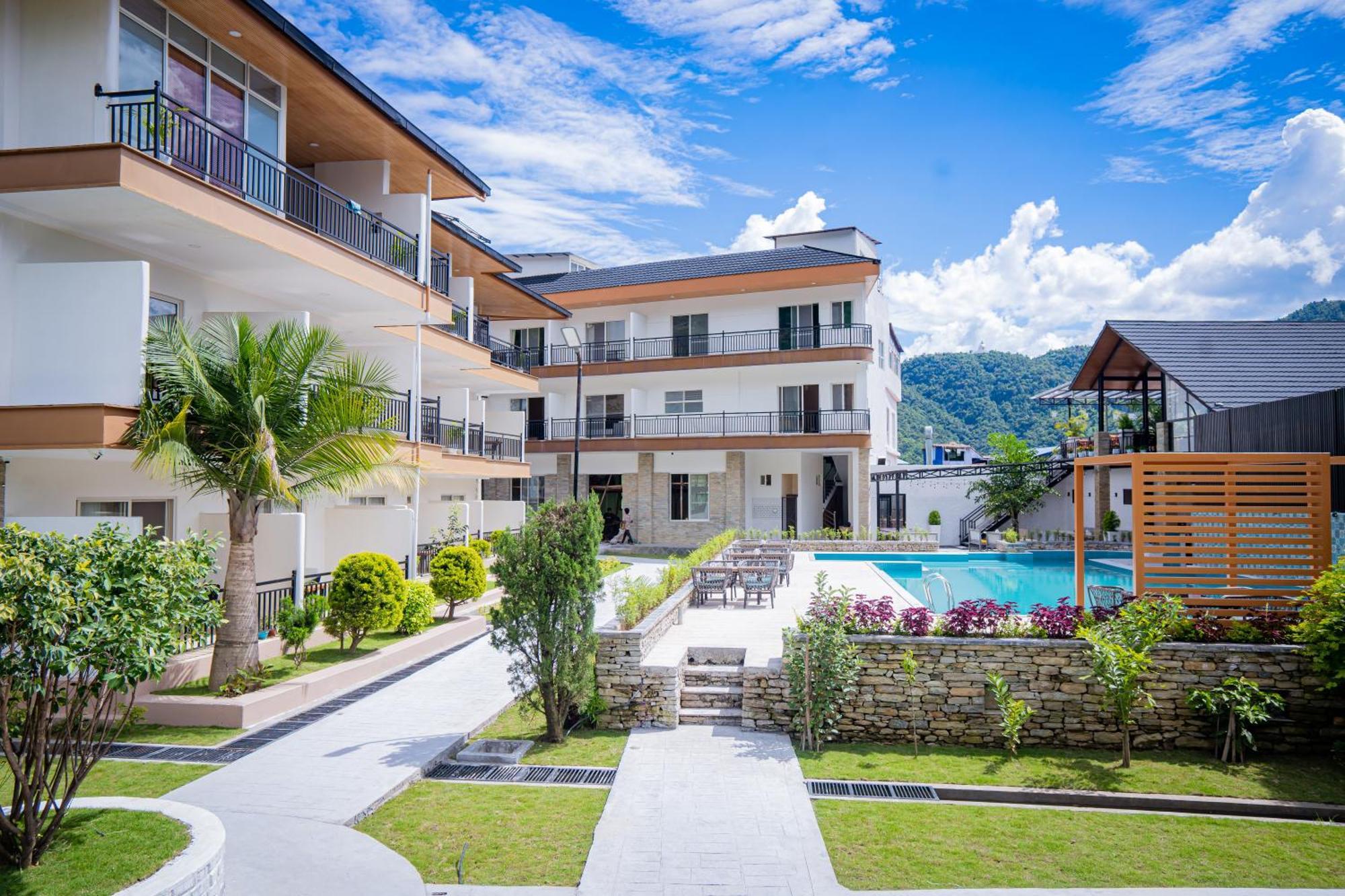 Majestic Lake Front Hotel & Suites Pokhara Luaran gambar
